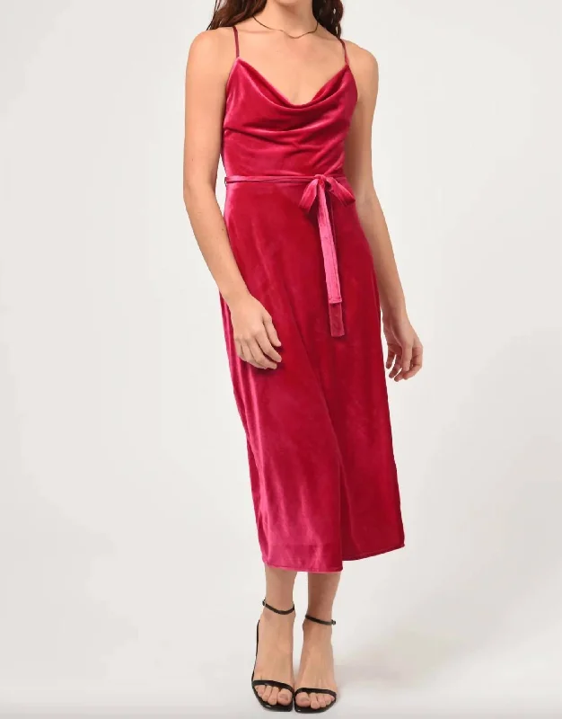 Zana Slip Dress In Red